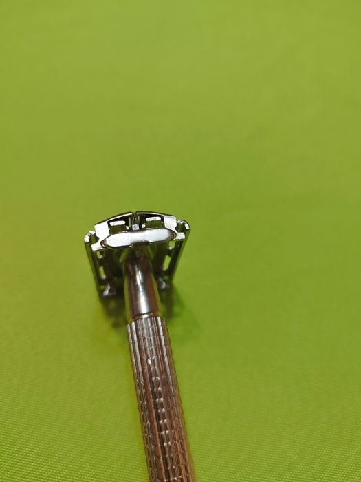 Самобръсначка в перфектно състояние