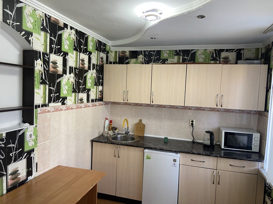 По суточно 9000 тг