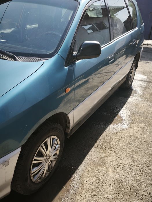 Тойота пикник 99года