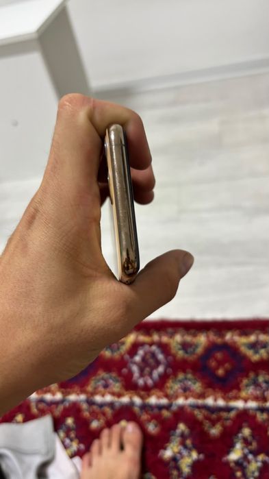 айфон 11 про продаеться