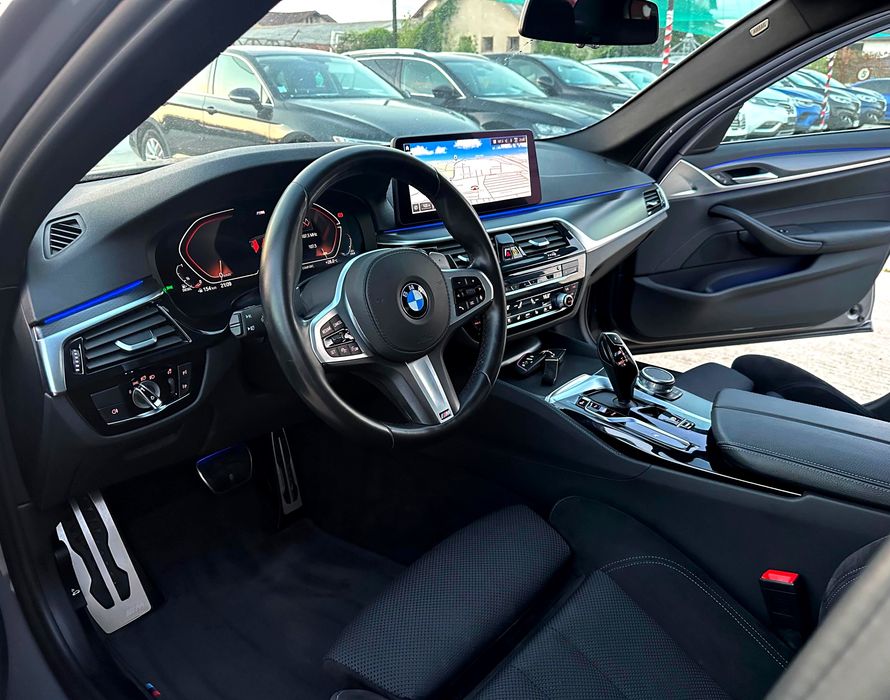 BMW Seria 5 G30 M Paket Facelift Individual 520d 190cp automat Mild Hybrid Distronic Lane Side navigație Garanție Moduri ceasuri încălzire Germania
