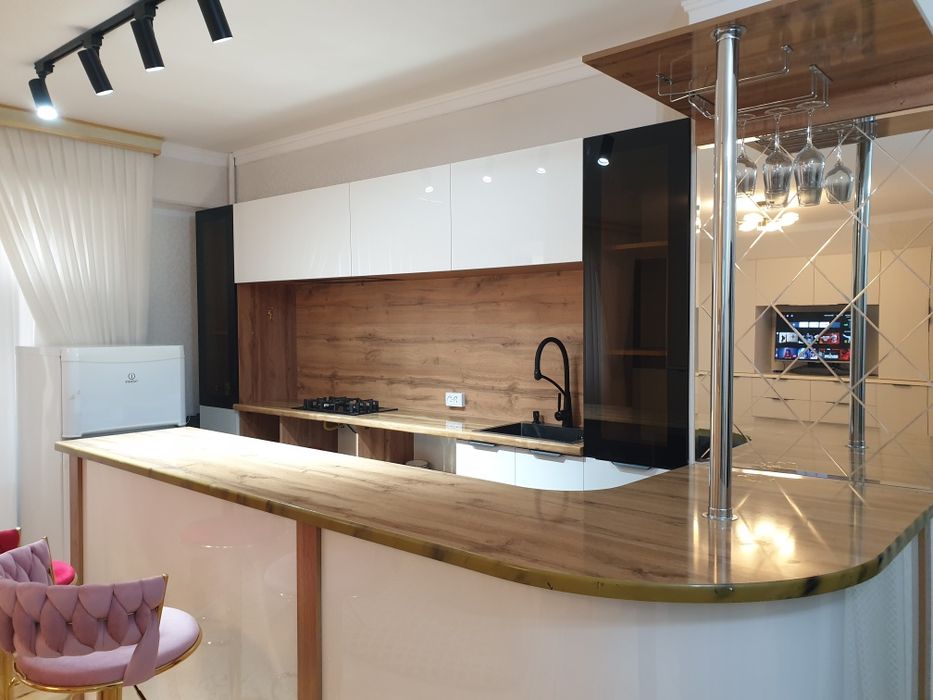 Квартира барча жихозлари билан сотилади