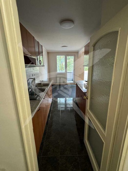 Дава се под наем Четиристаен апартамент в София, Белите брези - 102 кв.м за 750 € - Снимка #3