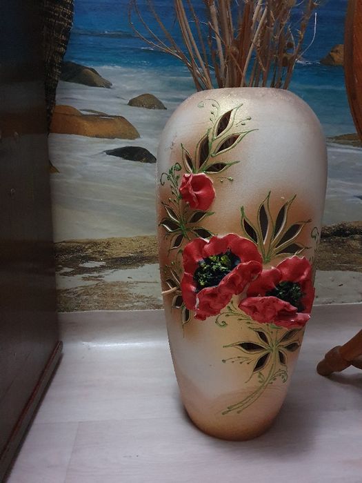 Интерьерная декоративная  ваза