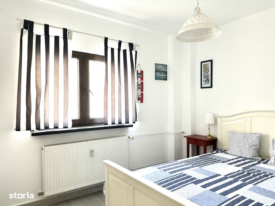 Apartament vedere spate, zona Calea Moșilor - intersecție cu Eminescu