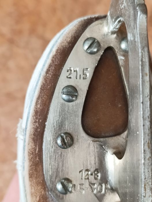 Фигурные коньки, 34 размер