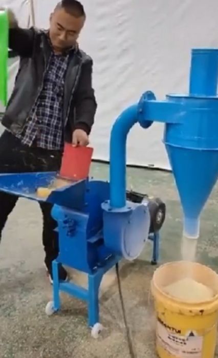 Yem chiqaradigan apparat