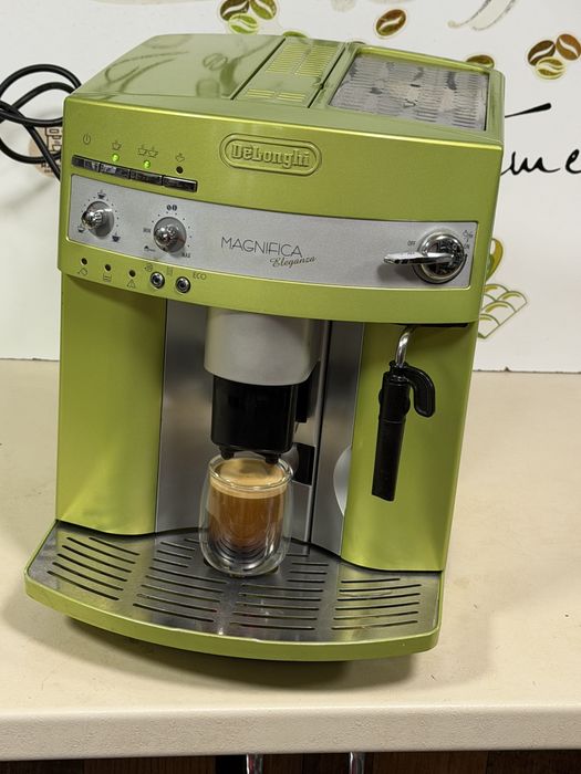 Кафемашина кафе автомат delonghi с гаранция