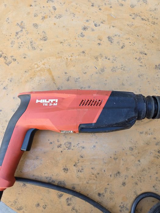 HILTI TE 3-M Ударно-пробивна машина