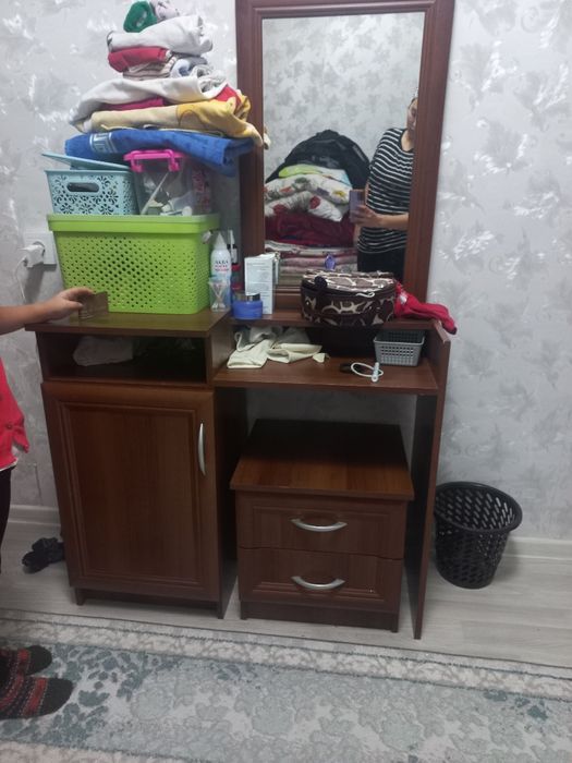 Комод срочно продам