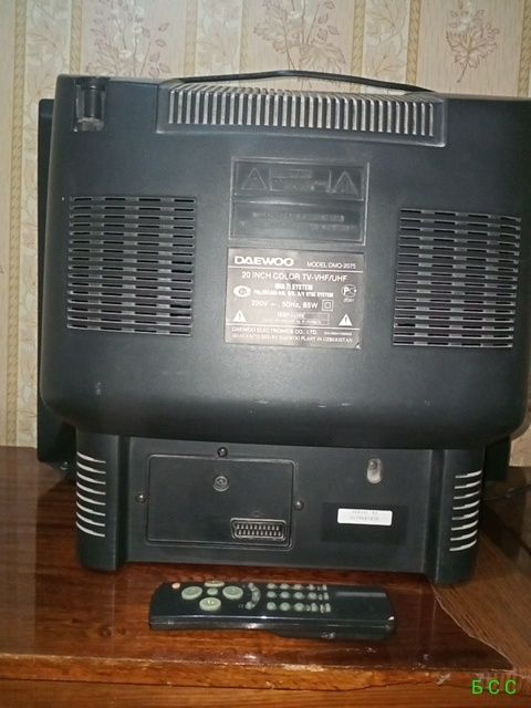 Телевизор DAEWOO с пультом