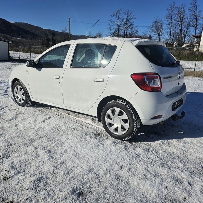 Vând Dacia Sandero