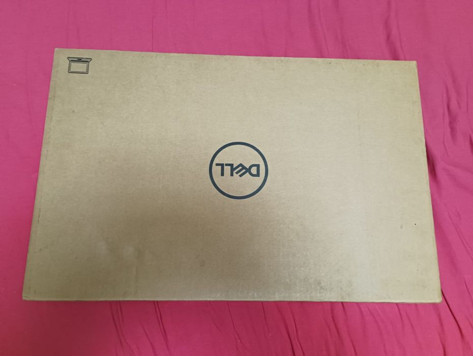 Ноутбук Dell vosrto3515