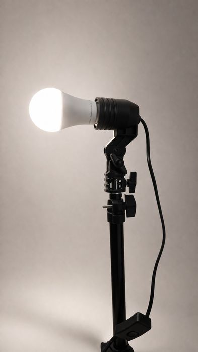 Мини штатив + патрон е27