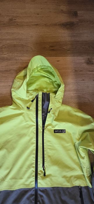 Geacă schi ski snowboard Rip Curl Gum Series mărimea XL. 15K 10K