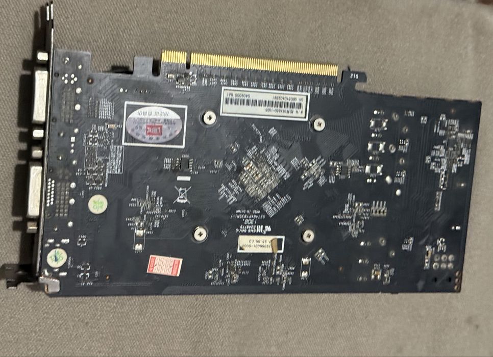 GTX 650 1GB видеокарта