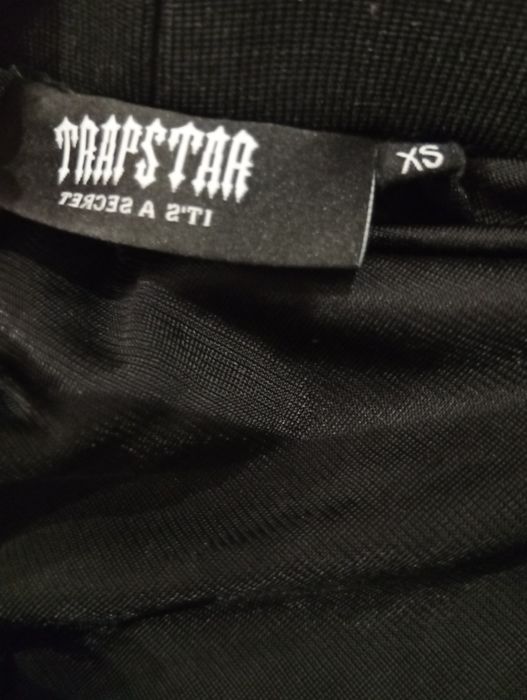 Рядки къси гащи на Трапстар