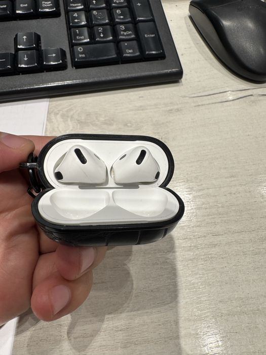 Airpods 4 anc
