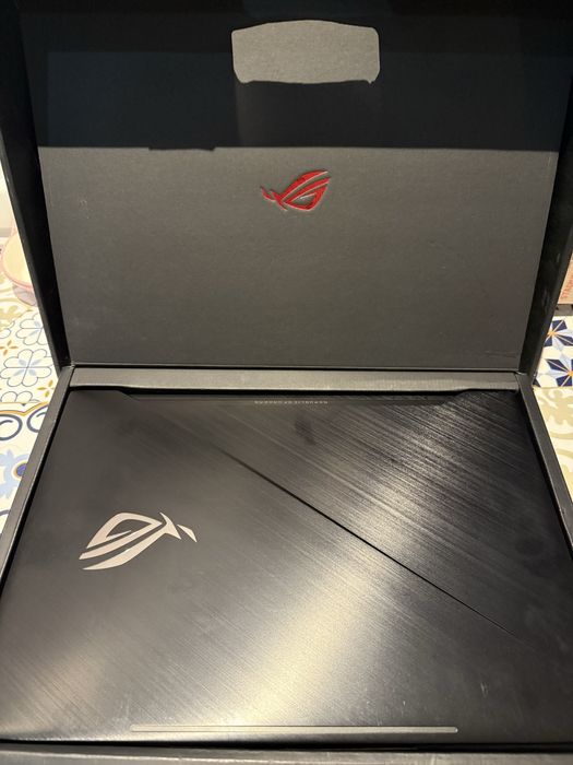 Laptop Asus Rog Strix GL703 VM