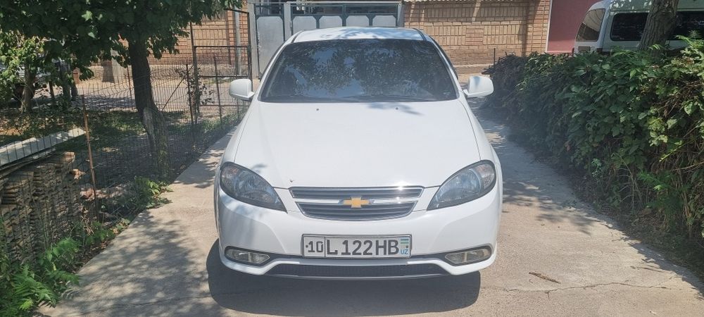2019 jentra gazi bor bor qol taxida yurmagan
