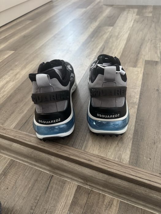 Мъжки маратонки Dsquared. 43 номер.