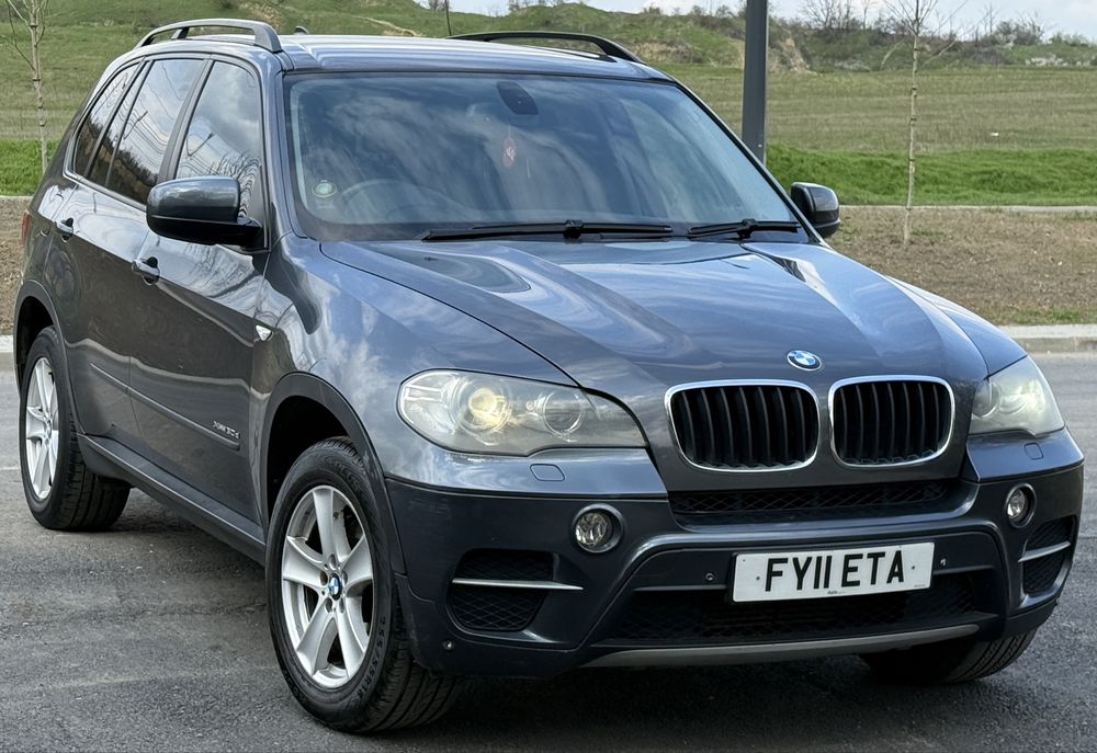 Bmw X5 • 3.0 Diesel 245cp E5 • Automat 8+1 • X-drive • 7 locuri • 2011 • Volan Dr.