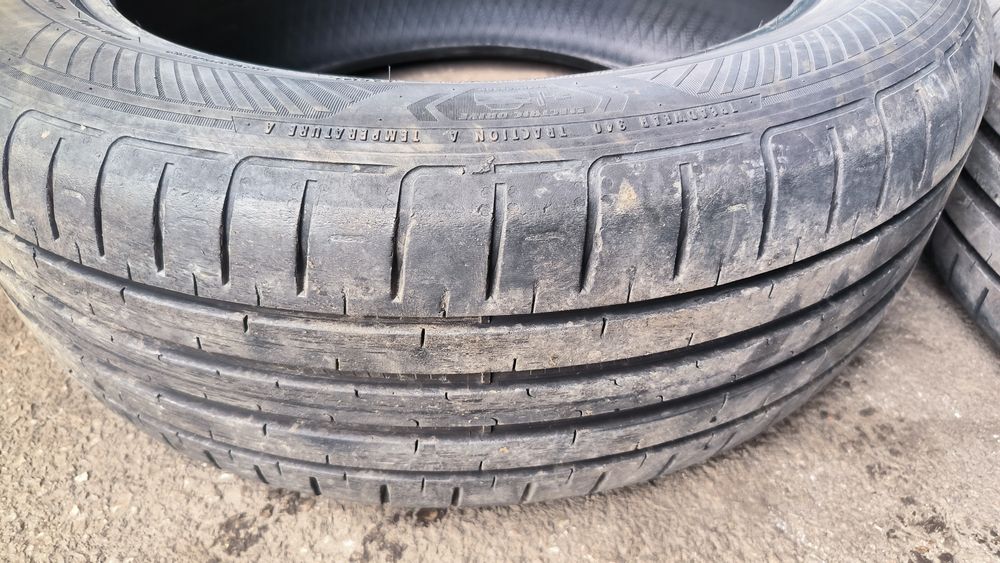 Летни гуми Good year 215/55R18 95T