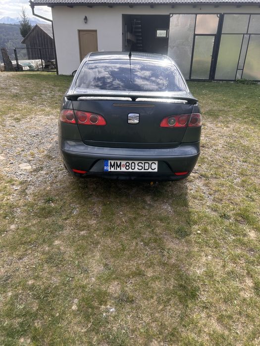 Seat Cordoba       .