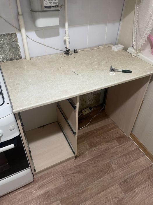 Продам кухонный гарнитур