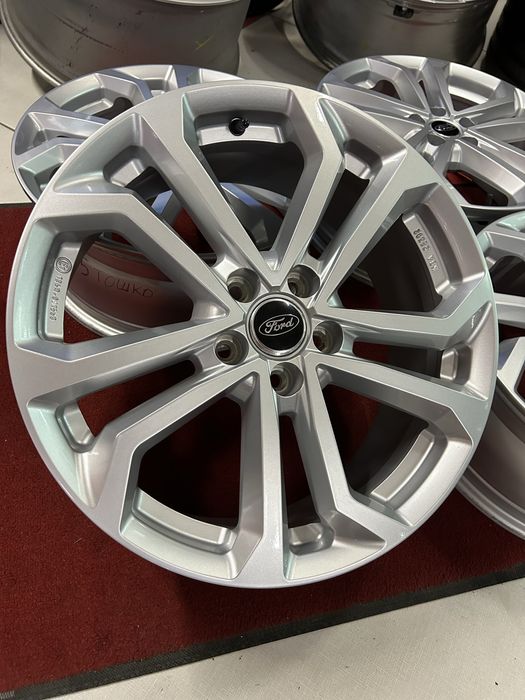 20 цола 5 х108 Volvo СХ60 СХ70 V60  Ford Focus Mondeo  S Max Kuga