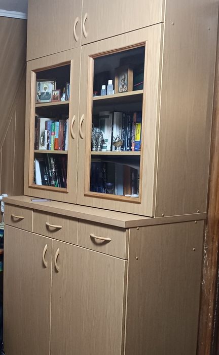 Продам шкаф универсальный