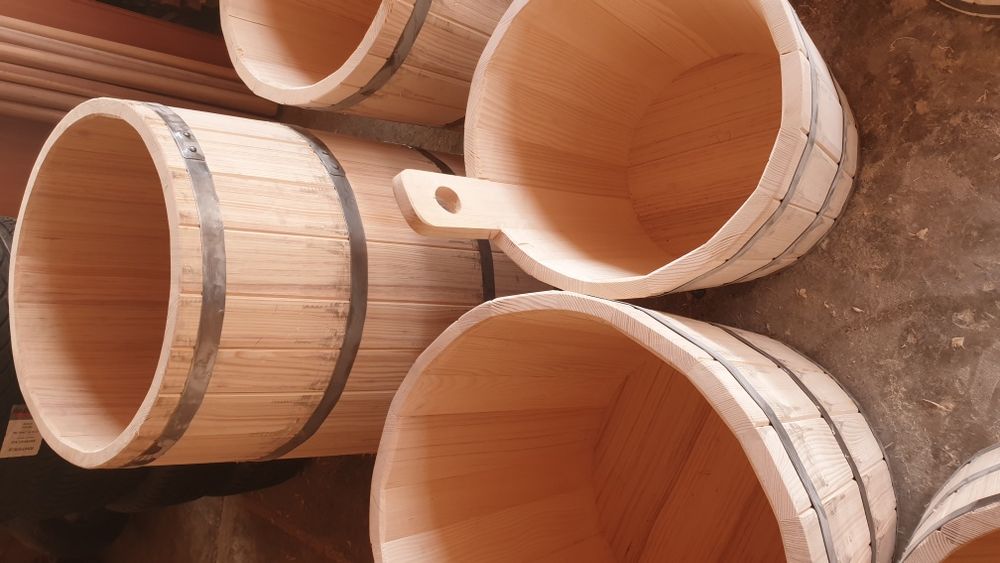 Ciubar. Putină brânză. Putina borș. Budaca,galeti de muls,