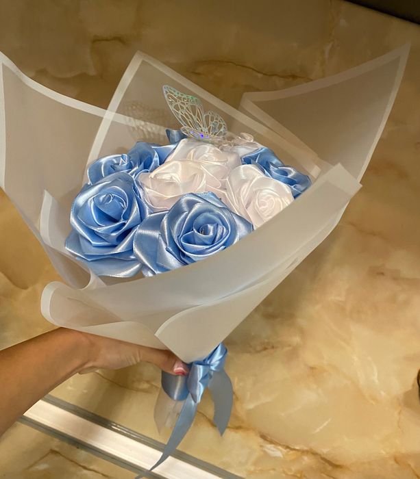 Букети с вечни рози