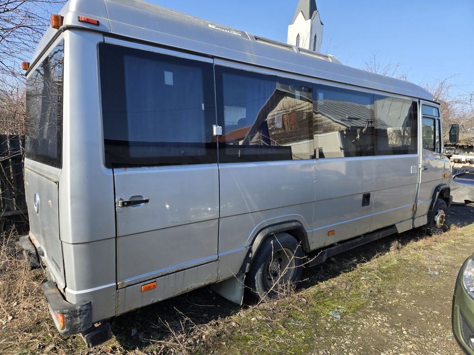 Mercedes Vario motor 4.2 an fabricatie 2007,  575000 km, A.C.