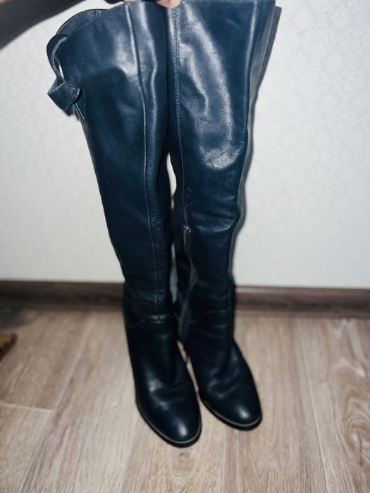 Сапоги натуралка 35 р