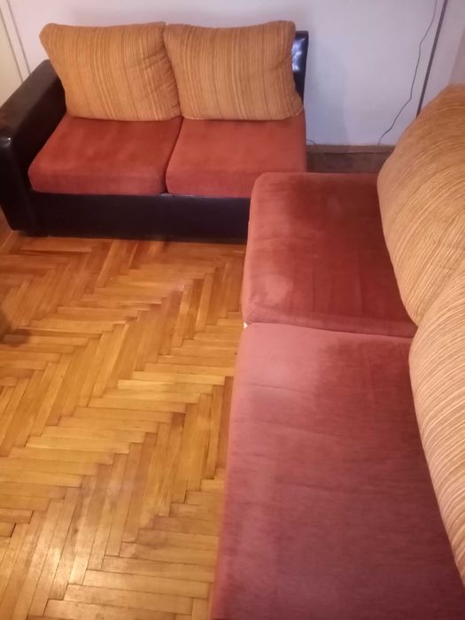 Продавам гарнитура хавана