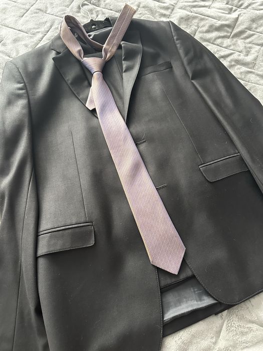 Продам мужской костюм