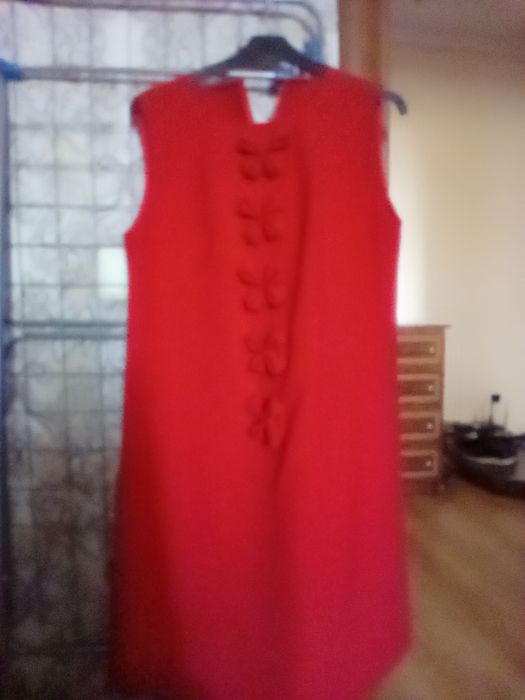 Платья,  44-46 размеры, очень нарядные,