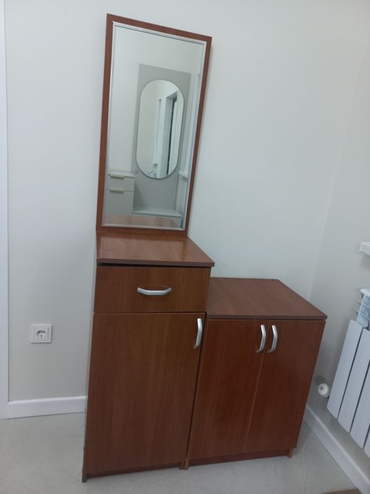 Тумба с зеркалом прихожая