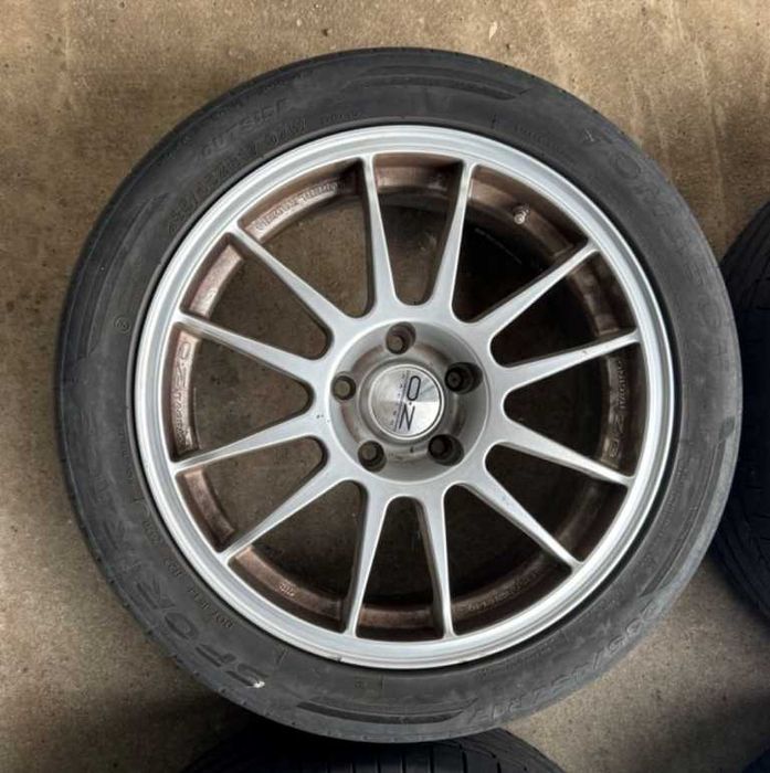 OZ Racing Superleggera - 8x17 / 5x112