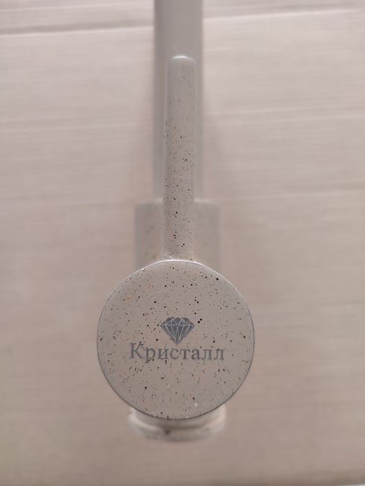 Продам смеситель для кухни Кристалл