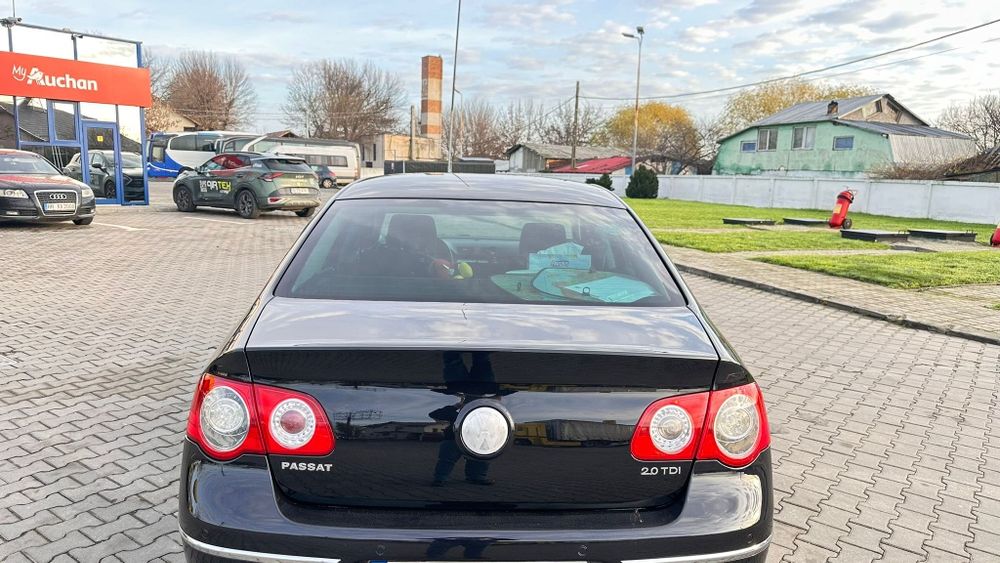 Wv Passat B6 Sportline * 2.0 TDI-BMP* Navi* Webasto