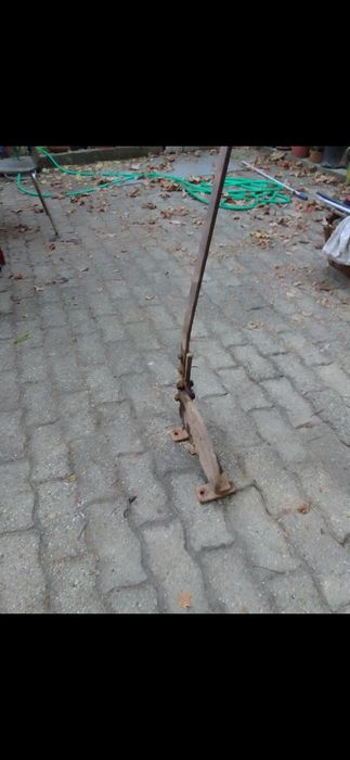 Foarfeca tip ghilotina