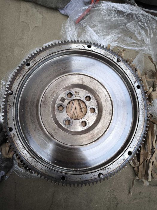 Комплект съединител с маховик 1.6 TDI /VW, VAG/ 04L141031B / 04L105269