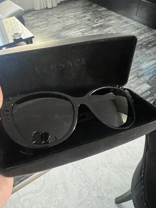 Слънчеви очила Versace