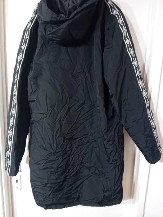 Umbro-шушлякова шуба под коляното-L