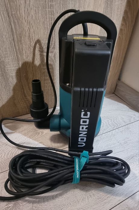 Водна помпа Vonroc 750w