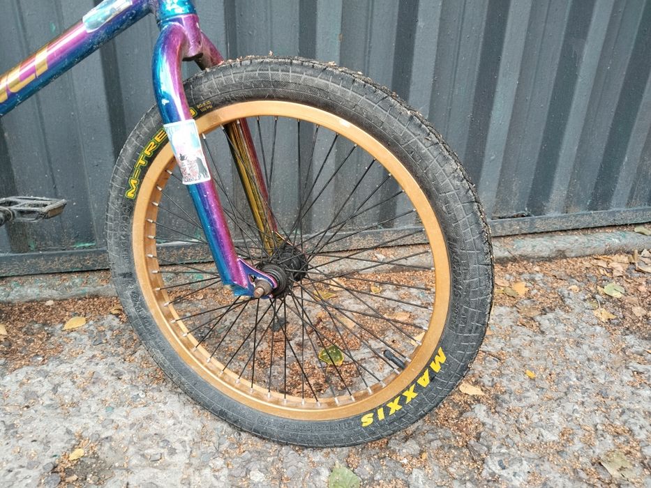 Велосипед BMX  в хорошем состоянии