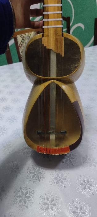 Tor sotiladi ovozi zo'r