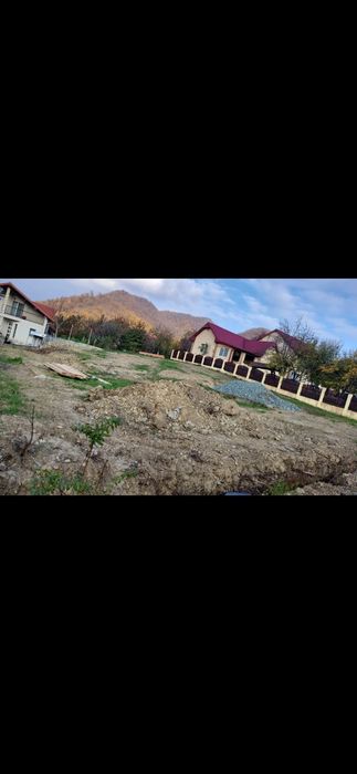 Vanzare teren intravilan .lan